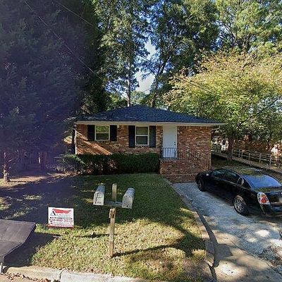 423 Lake Dr, Atlanta, GA 30354