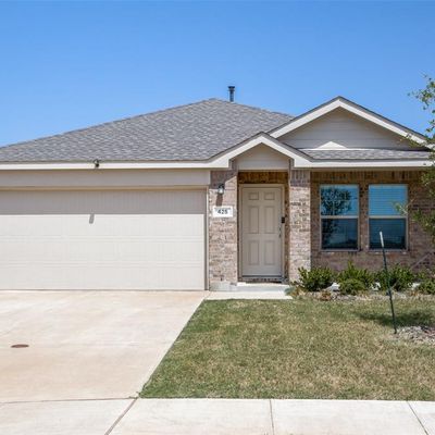 425 Sweet Shade Ln, Princeton, TX 75407