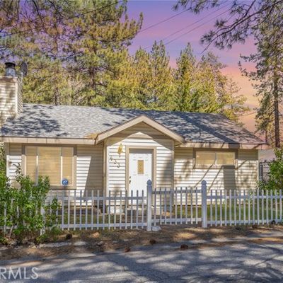 433 Conklin Rd, Big Bear Lake, CA 92315