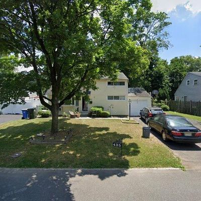 435 Warfield Rd, North Plainfield, NJ 07063