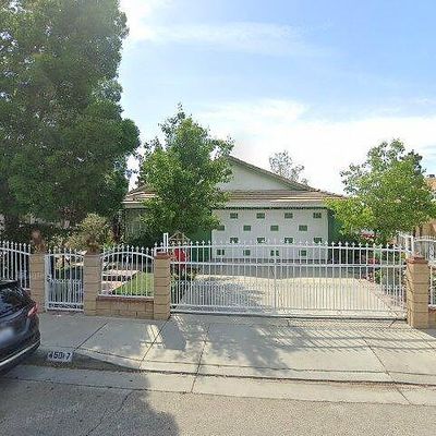 45017 Palo Vista Dr, Lancaster, CA 93535