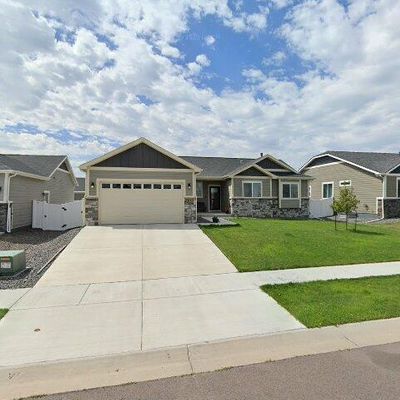 3801 Thomas Rd, Cheyenne, WY 82009