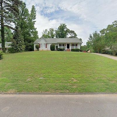 3825 Corinth Dr, Gainesville, GA 30506