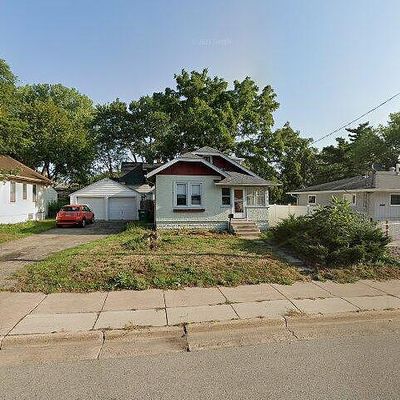 3916 36 Th Ave N, Minneapolis, MN 55422