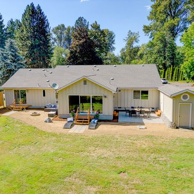 40176 York Ln, Springfield, OR 97478