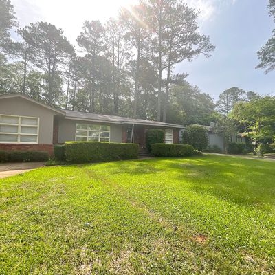 402 Ridgecrest Rd, Lagrange, GA 30240