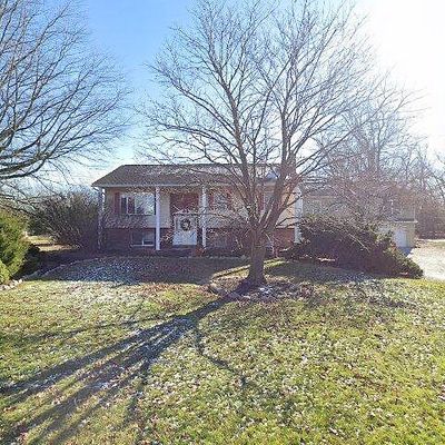 405 Leedy Rd, Spring Grove, PA 17362