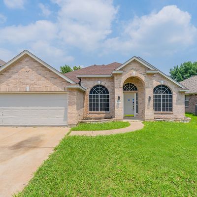 5128 Showdown Ln, Grand Prairie, TX 75052