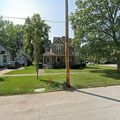 517 Nw 2 Nd St, Galva, IL 61434