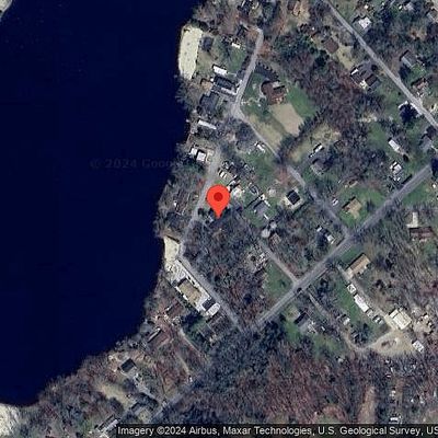 52 Lakeside Ave, Franklinville, NJ 08322