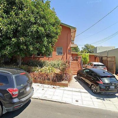 5360 Walnut St, Oakland, CA 94619