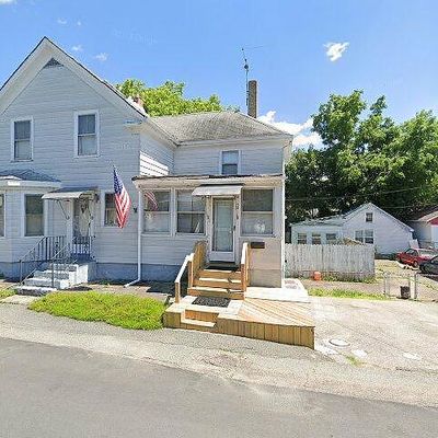 54 Leading St, Johnston, RI 02919