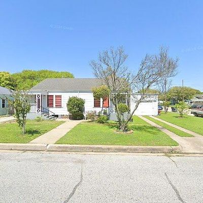 5402 Avenue R, Galveston, TX 77551