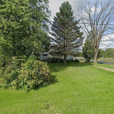 5581 Waterloo Rd, Atwater, OH 44201