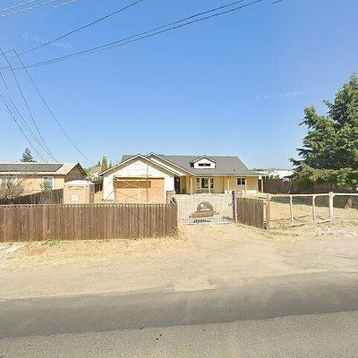 5736 Roselle Ave, Riverbank, CA 95367