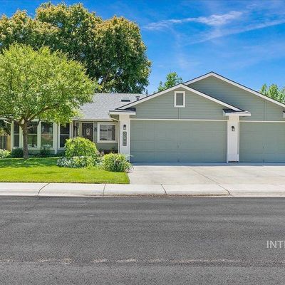 5799 W Drawbridge Dr, Boise, ID 83703