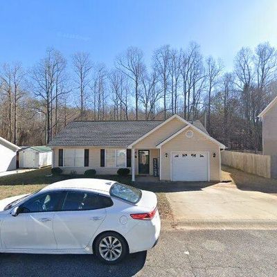 466 Pleasant Green Dr, Inman, SC 29349