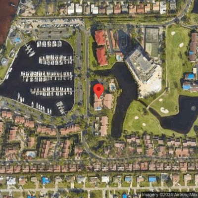 4821 S Landings Dr #301, Fort Myers, FL 33919