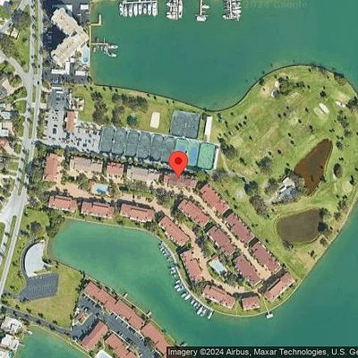 484 Sandy Hook Rd, Treasure Island, FL 33706