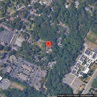 499 Oak Ln, Linwood, NJ 08221