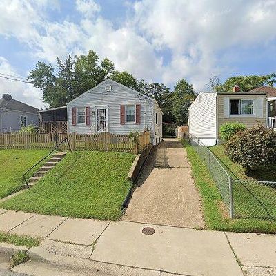 5003 Addison Rd, Capitol Heights, MD 20743