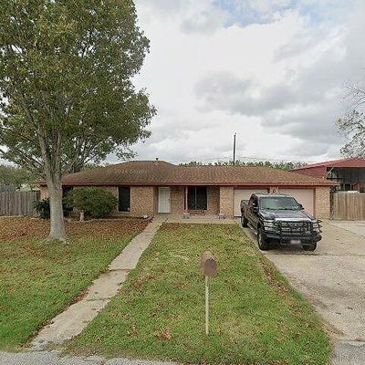 6403 Crestford Ln, Pasadena, TX 77505