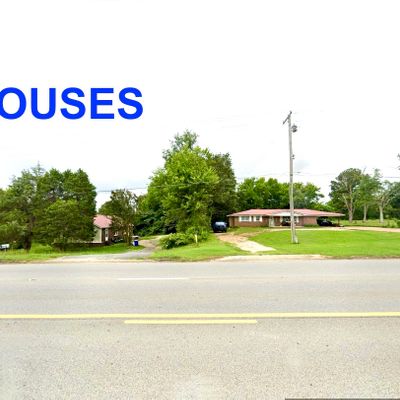 651 Cox Creek Pkwy, Florence, AL 35630