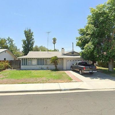 651 E Wright St, Hemet, CA 92543