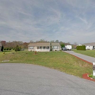 661 Blaine Dr, Felton, DE 19943