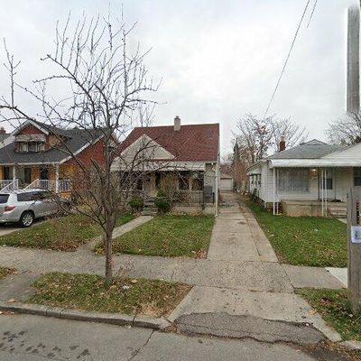 6780 Saint Marys St, Detroit, MI 48228