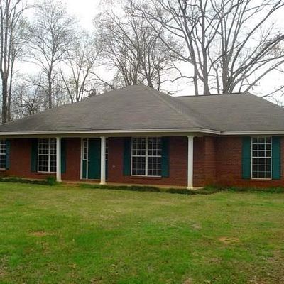 6857 Lightwood Rd, Deatsville, AL 36022