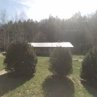 6960 Richland Rd, Lenoir, NC 28645