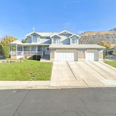 699 Mohican Ln, Pleasant Grove, UT 84062