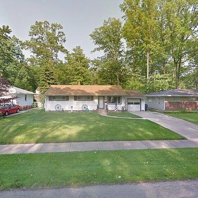 590 Adelaide Ave Ne, Warren, OH 44483