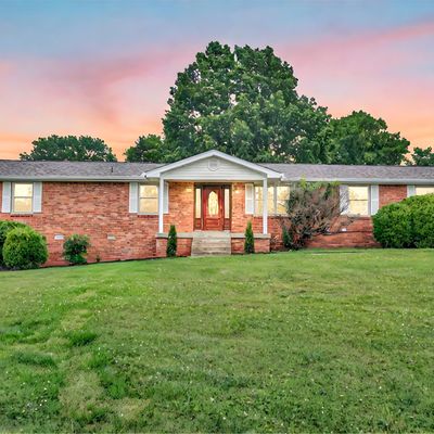 600 Glen Oaks Dr, Mount Juliet, TN 37122