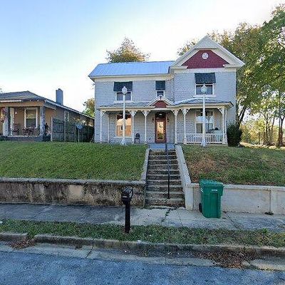 604 N Nashville Ave, Sheffield, AL 35660