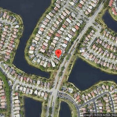 611 Nw 155 Th Ter, Pembroke Pines, FL 33028