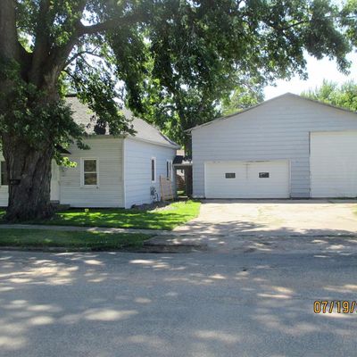 615 Main St, Boyden, IA 51234