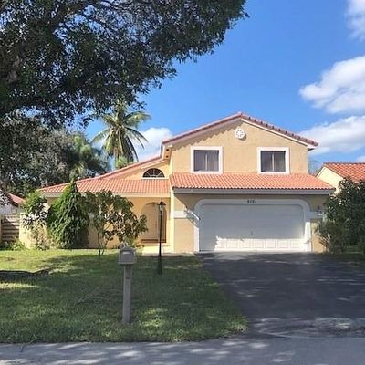 6261 Gauntlet Hall Ln, Davie, FL 33331