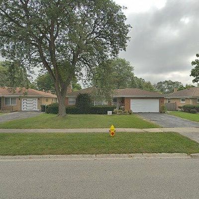 809 S Na Wa Ta Ave, Mount Prospect, IL 60056