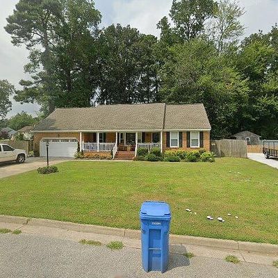 816 Donnington Dr, Chesapeake, VA 23322