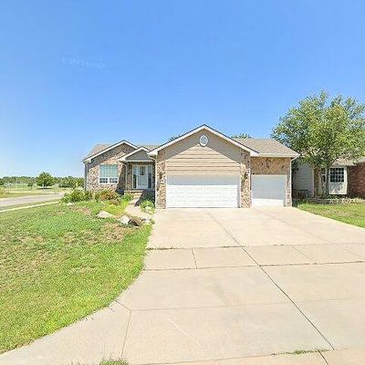 823 E Hedgewood St, Andover, KS 67002