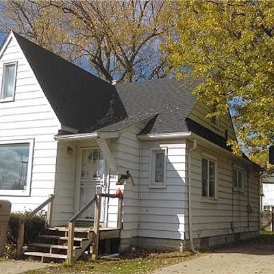 881 N Perry St, Pontiac, MI 48340