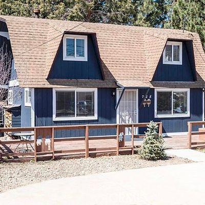 728 W Aeroplane Blvd, Big Bear City, CA 92314