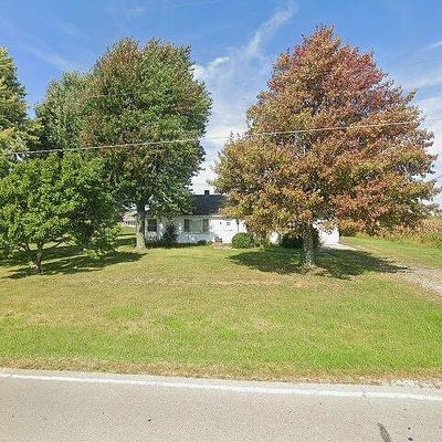 7294 Leesville Rd, Crestline, OH 44827