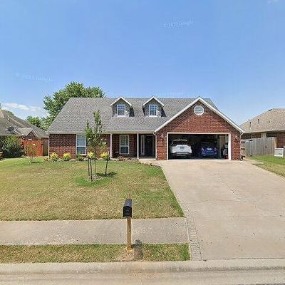 751 Walker St, Centerton, AR 72719