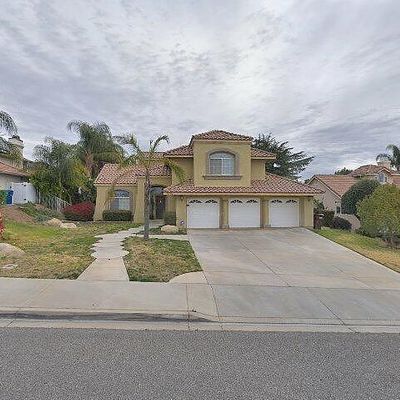 7531 Cram Rd, Highland, CA 92346