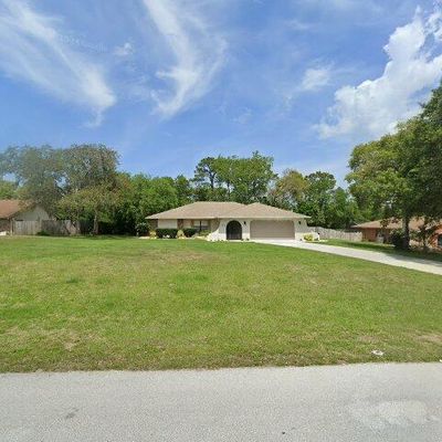 7851 Floral Dr, Weeki Wachee, FL 34607