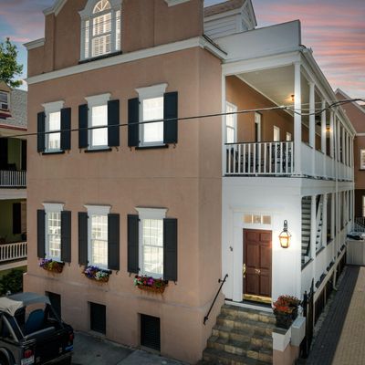 79 Society St, Charleston, SC 29401