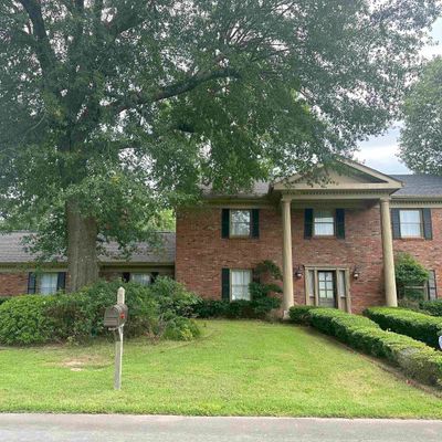 8 Elmwood Cir, Pine Bluff, AR 71603